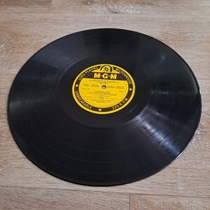 MGM Arthur Freed Production GIGI  Vinyl Record Album Vintage Used